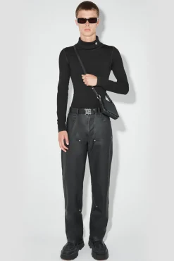M Seamless Turtleneck