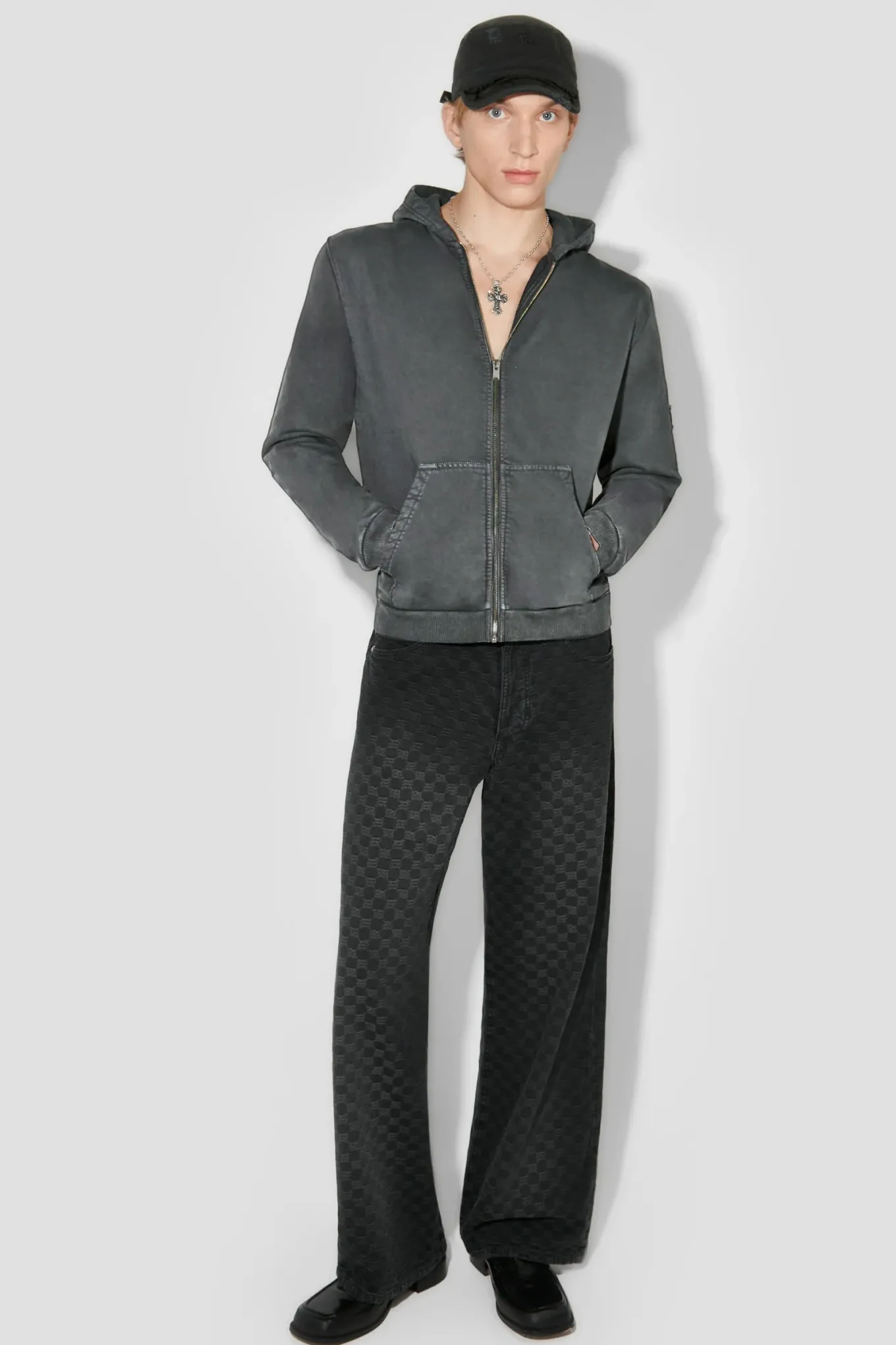 Trapezoid Zipped Hoodie